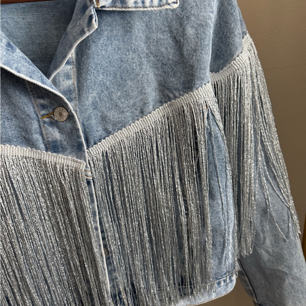 Fringe Denim Jacket Western Cropped Light Wash Festival Rodeo Jacket M - Picture 9 of 13